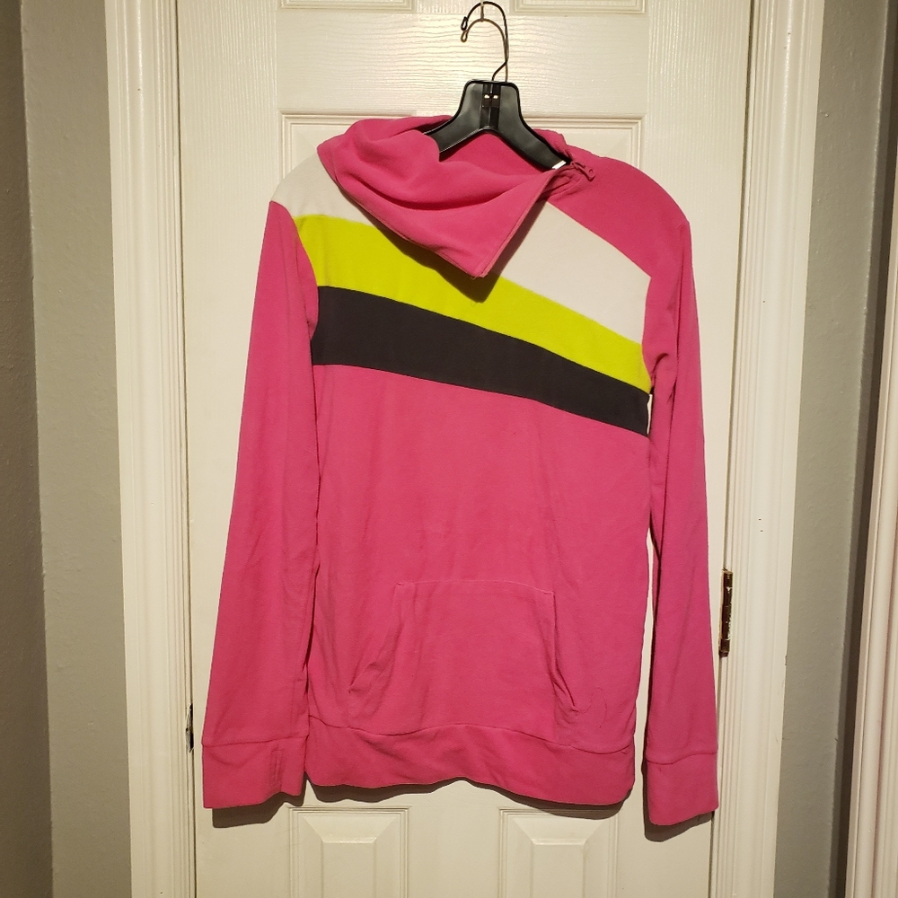 EUC YFK Tunnel Neck Fleece